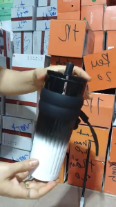 Ly giữ nhiệt tráng sứ 700ml bình giữ nhiệt lót gốm Tặng Kèm Cham có ống hút Móc Treo