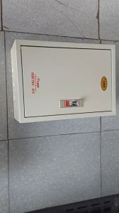 Tủ điện E Nhất 350x250x150 lắp nổi trong nhà vỏ tủ điện Enhat 35x25x15cm kim loại sơn tĩnh điện