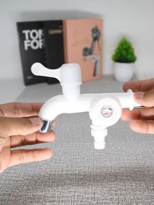 Kran Engkol Ganda Keran Air Kran Toilet Kran Kamar Mandi Bahan Plastik Free Kunci Plastik SLT-173