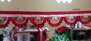 bendera background garuda mini 10 gelombang.bekron merah putih
