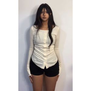 Áo Thun Dài Tay Màu Trắng Cổ Điển Mỹ Cho Nữ Mùa Thu 2024 Áo Len Cardigan Dệt Kim Ôm Vừa Vặn Đa Năng Áo Khoác Ngoài