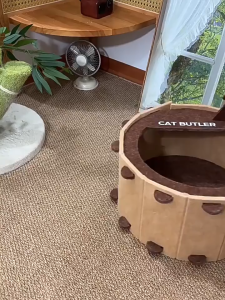 Hot Spring Felt Cat Nest Semi-enclosed Scratch-resistant Cat House - 2 Sizes