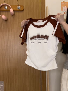 Cream Universe Foam Letter Stripes Raglan Short-Sleeved T-shirt Female American Retro Slimming Short Top New Arrival