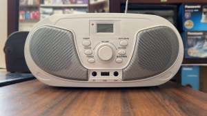 JVC RD‑N327 Bluetooth Portable CD Radio & Boombox
