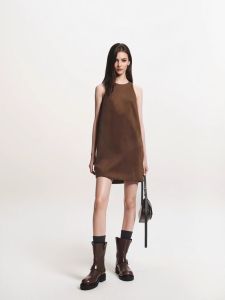 New Autumn 2025 Brown Velvet Texture Sleeveless A-Line Precision Cut Merald Dress Street Style Loose Waist Polyester Fiber