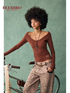American Hot Girl Style U-Neck Fitting Warm Slimming Top
