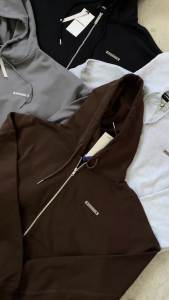 Nhập LAZFASHION88 giảm 20% đơn 149k - Áo Khoác Hoodie DAPPERANDMORE Metal Zipped Vải Nỉ Chân Cua 100% Cotton Phối Tag Kim Loại - Brown