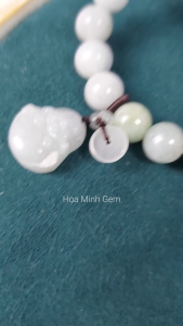 Vòng tay đá Cẩm Thạch A thiên nhiên size 10 li phối ngài Di Lặc hoan hỉ chiếc đồng điếu may mắn bình an không kén mệnh | Hoa Minh Gem