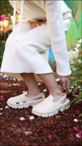 Capubew ส่งเร็ว รองเท้าแตะ ความหนาแน่น รองเท้าลำลองสำหรับผู้หญิง สไตล์สลิปออน ส้นก้อนด้านบนสายรัด