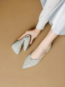 Reemoor | Fall New Arrival French Style Pearl Pointed Flat Shoes