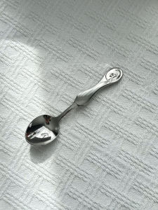 Elegant Cute 1810 Stainless Steel Spoon Childrens Spoon Baby Feeding Spoon Food Grade Mirror Finish Dining Spoon