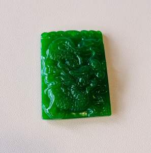 Mặt dây chuyền ngọc bội long phụng uy quyền tài lộc hỗ trợ công danh sự nghiệp