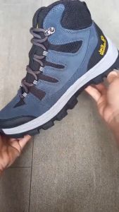 SEPATU TRACKING-HIKING-GUNUNG-OUTDOOR MURAH PEMBAYARAN COD KARIMOR JACKWOLFSKIN DEWASA-SEPATU OLAHRAGA PRIA DEWASA
