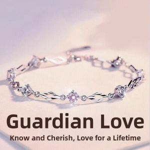 Light Luxury Romantic Gift Hand Chain