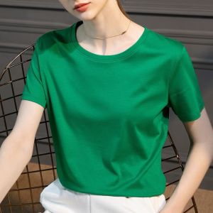 เสื้อยืดคอกลมแขนสั้นผ้าคอตตอนเงาสำหรับผู้หญิง ฤดูร้อน 2025 ใหม่ไซส์ใหญ่ เสื้อตัวบนแบรนด์ สีเขียว ความรู้สึกระดับไฮเอนด์