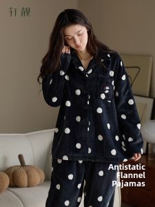 Anti-static Winter Velvet Womens Pajamas