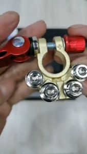 Kepala Aki Klem Aki Terminal Accu Mobil Tutup 2pcs Quick Release 12V 24V Zinc Alloy Bahan