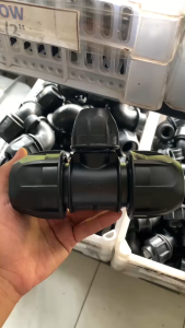 Indostore Fitting HDPE Reducer Tee 2 1/2 Inch x 1 1/2 Inch Sambungan Tiga Cabang Beda Ukuran 75 X 50 mm Pipa HDPE