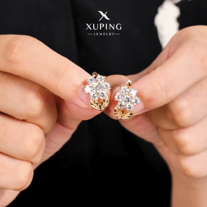 Xuping Anitng Klip Emas Fashion Mata Bunga Cantik