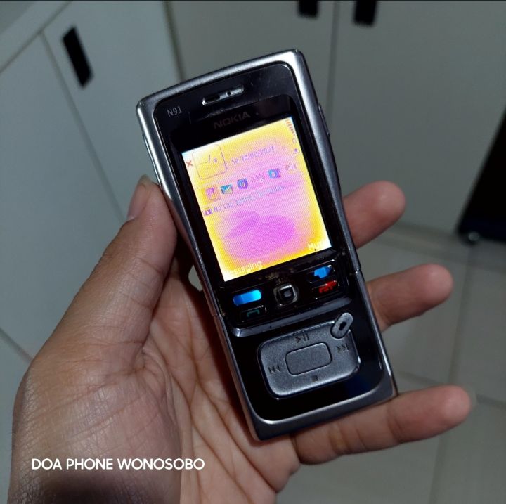 Nokia N91 Telefono Bluetooth Slide Originale - Sbloccato 4/8GB - Ricondizionato