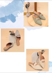 QUINCE Milan Mules Heels Wanita