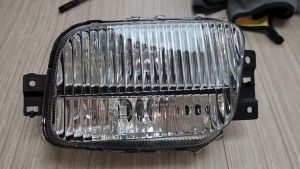 J106S06 BUMPER LAMP MITSUBISHI FUSO FE71 FE83 FE85 NEW MODEL FOG LAMP (2 LAMP) LORRY TRUCK AKSESORI