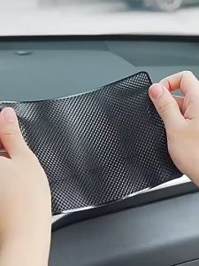 Alas Dashboard Slip Pad Mobil & Aksesoris Mobil Anti Geser
