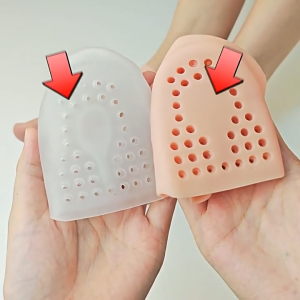 CCW 1Pair Gel Heel Cushion Feet Care Socks Heel Cups Pads Repair Skin Care Heel Cover Pain Relief for Plantar Fasciitis Protectors Sleeves