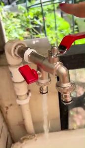 GIORGIO ARMANI MALL ก๊อกสนามสองทาง ก๊อก ก๊อกสนาม 2 ทาง ก๊อกน้ำ 2 ทาง ก๊อก 1/2 นิ้วขายดี ขนาด 1/2 นิ้ว