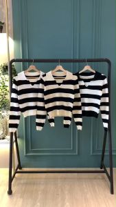 BL20775 Collared Big Stripe Knit Top