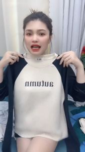 A90 Áo Cổ Tròn Phối Màu