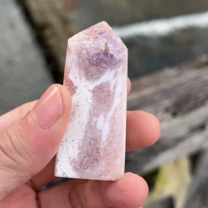 【SG】Pink Amethyst Tower Crystal