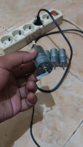 Dinamo DC Motor Gearbox Planetary 12V 43Rpm Model KM-25A370 Dc Geared Motor