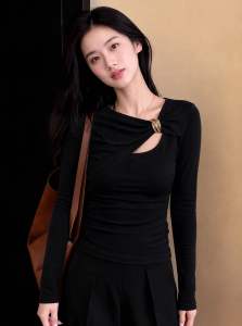 Áo thun nữ tay dài đính charm sang trọng - Freesize 35kg - 55kg