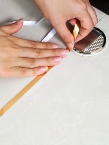 50 Meter Gulungan Stiker Pembatas Keramik Lebar 0.5CM/1CM/2CM