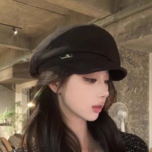 Fall and Winter Woolen One Hat More than Octagonal Cap Womens Fashion All-Matching Beret British Clouds Make Face Look Smaller Painter Cap