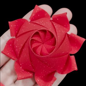 เหรียญโปรยทานบัวตูม (ตัวเปล่า) แพ็ค 10 ชิ้น ใช้ริบบิ้นสีแดงกากเพชร สีจริงสวย วิบวับ เหมาะสำหรับประดับก้านไม้ผ้าป่า กฐิน งานบวช