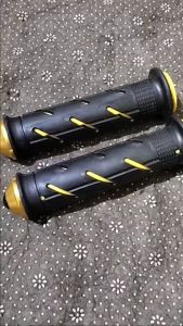 HANDGRIP GRIP JALU STANG MODEL SISIK UNIVERSAL BEAT VARIO MIO NMAX PCX DLL