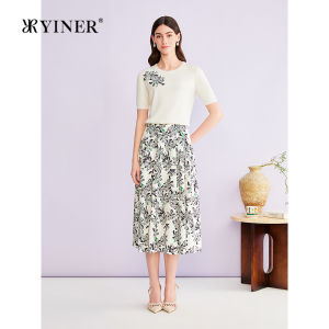 Elegant and Slimming A-Line Flared Skirt