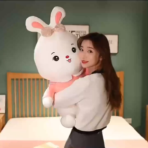 gấᴜ Bông Thỏ Trắng Đeo Túi Sắc Màu Thỏ Bông quà cho bé gái Đảm Bảo y Hình K1T1