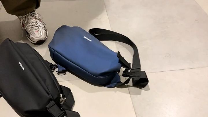 Hype Fashion 🌈 Ready Stock🌈 2023 Crossbody Bags Men Waterproof