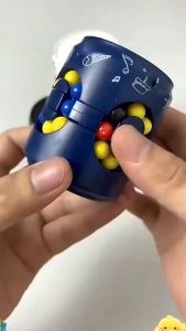 Khối xoay puzzle phát triển tư duy