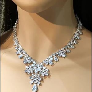 MESU.ACC | Bridal Sparkling Diamond Necklace Earrings Jewelry Set