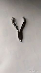 Tang Alat Potong Gigi Hewan Babi Cutting Teeth Plier