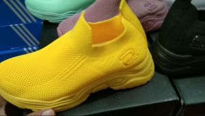 SEPATU SLIP ON WANITA SENAM IMPORT