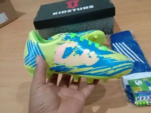 KIDZTUBS Sepatu Sepak Bola Anak Laki Laki Usia 4 -12 Tahun PAUD TK SD Nomor Size 28 29 30 31 32 33 34 35 36 37