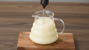 Cliton Rechargeable Electric Egg Beater Milk Frother 3‑Speed Adjustable Stainless Steel Whisk For Home Baking Coffee Drink Preparation