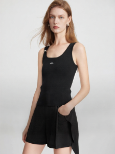 Elle | Slim Fitting Black Camisole with Contrast Print