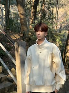 Retro Japanese Style Half Zipper Hoodie Mens Autumn Winter New High-End Knitted Patchwork High Collar Overhead Jacket