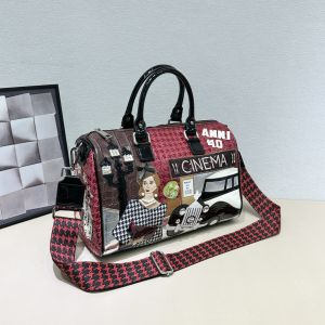 Embroidered Large Capacity Travel Tote